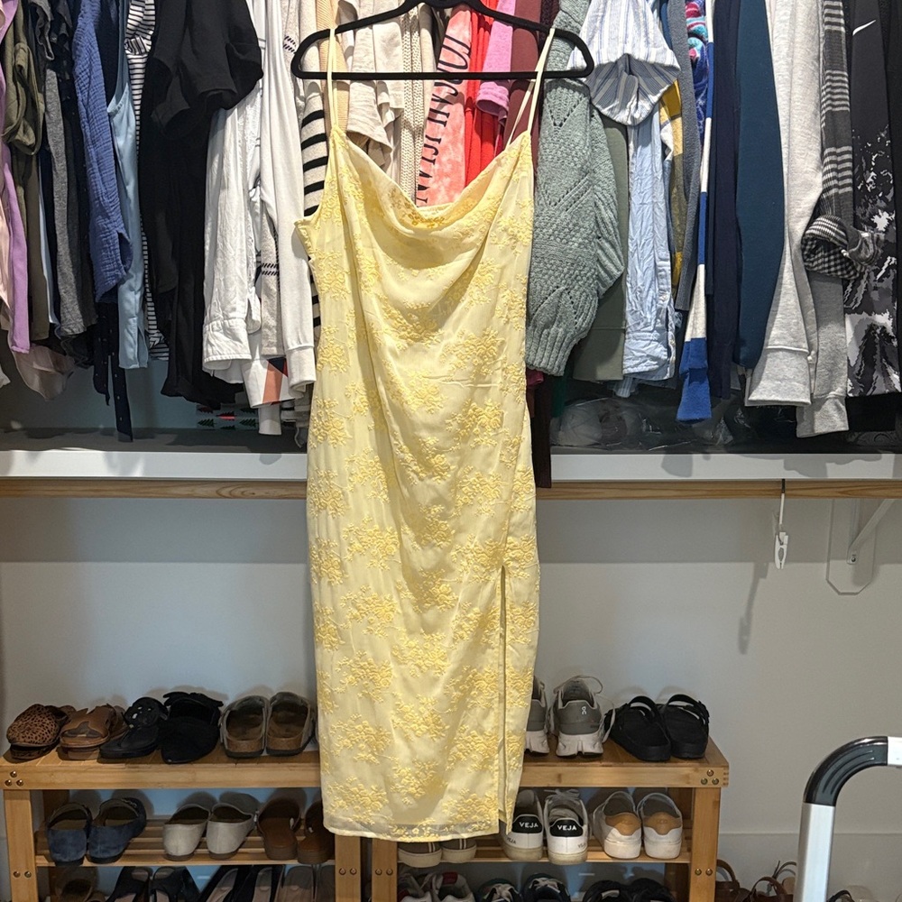 Lulu's Sunny Yellow Midi Dress